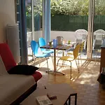 Lara 6 - Grand T2 Terrasse Loggia - Wc Indep - Parking - Quartier Calme Entre Centre-port Et Ile Des Loisirs Richelieu * アグド