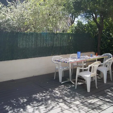 Lara 6 - Grand T2 Terrasse Loggia - Wc Indep - Parking - Quartier Calme Entre Centre-port Et Ile Des Loisirs Richelieu