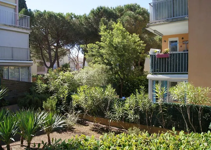 Les Locations De Lara Vi - T3 31m² Rez-de-jardin Terrasse 32m² Loggia Pkg Appartement *