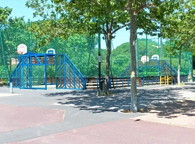 Les Locations De Lara Vi - T3 31m² Rez-de-jardin Terrasse 32m² Loggia Pkg *