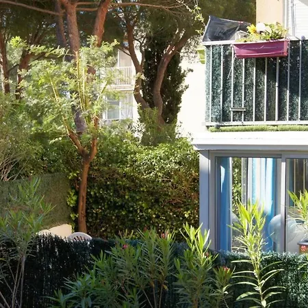 Lara 6 - Grand T2 Terrasse Loggia - Wc Indep - Parking - Quartier Calme Entre Centre-port Et Ile Des Loisirs Richelieu Lejlighed