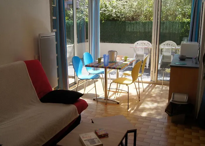 Lara 6 - Grand T2 Terrasse Loggia - Wc Indep - Parking - Quartier Calme Entre Centre-port Et Ile Des Loisirs Richelieu * アグド