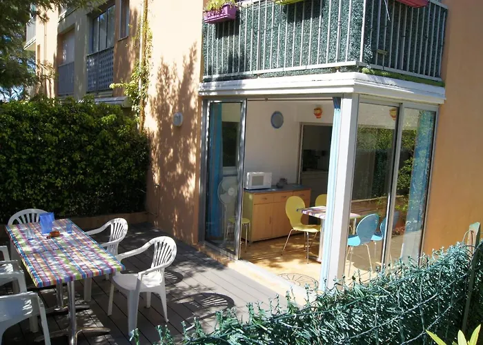 アパート Lara 6 - Grand T2 Terrasse Loggia - Wc Indep - Parking - Quartier Calme Entre Centre-port Et Ile Des Loisirs Richelieu *